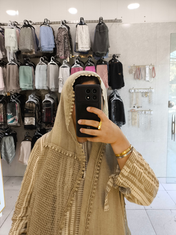 شال نخ ابریشم دستک دانتل ابریشمی دور عدسی