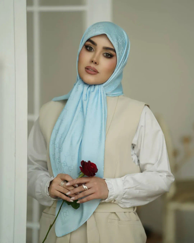 روسری ابریشم قواره ۱۲۰ طرح گوچی وارداتی