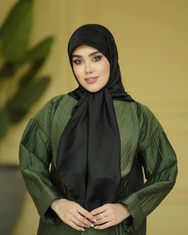روسری ابریشم قواره ۱۲۰ طرح گوچی وارداتی
