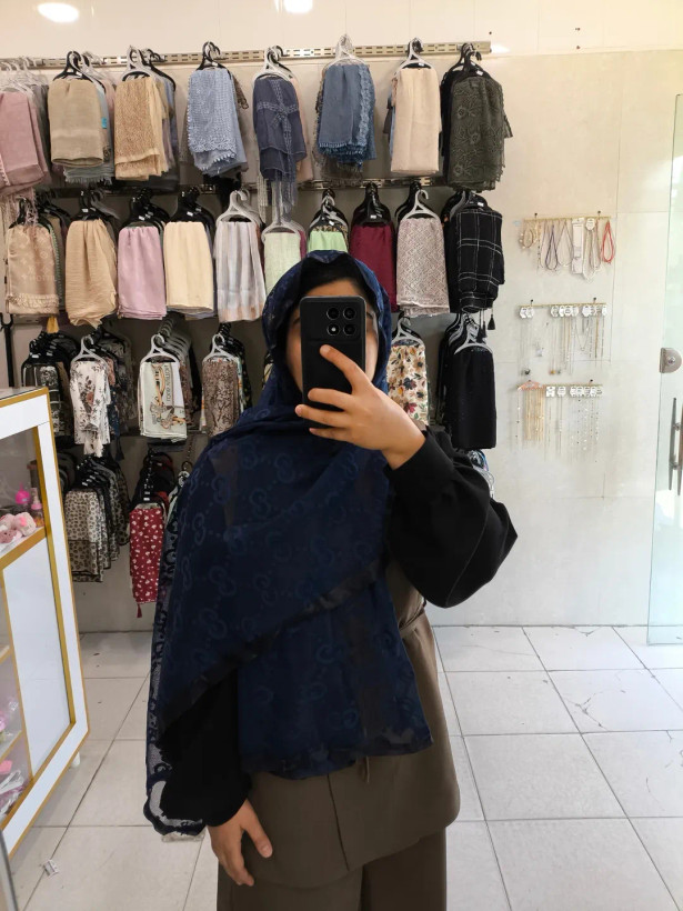 شال تور مجلسی طرح گوچی دور ساتن دوزی