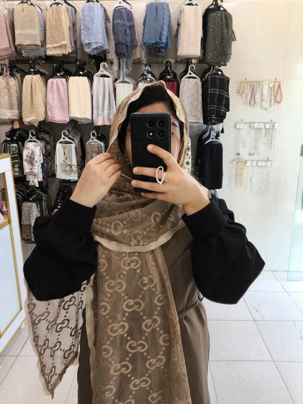 شال تور مجلسی طرح گوچی دور ساتن دوزی